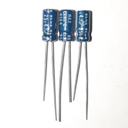 4.7µF/25V